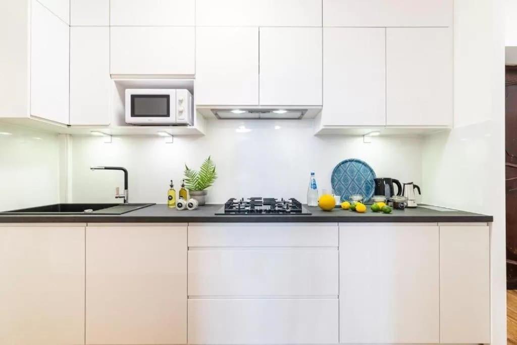 Old Town Apartment - Old Market Варшава Екстериор снимка